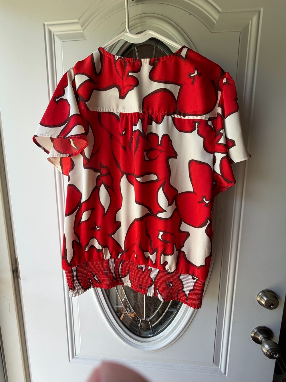 Nine West Red and White Floral Flutter Sleeve Blouse
